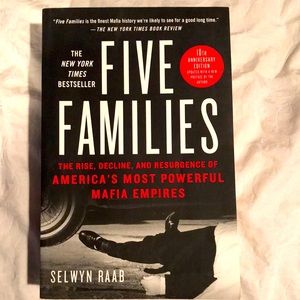 “Five Families” paperback book. Author: Selwyn Raab.